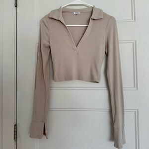 WOMEN'S BEIGE LONG SLEEVE CROP TOP XS GARAGE SOFT MATERIAL